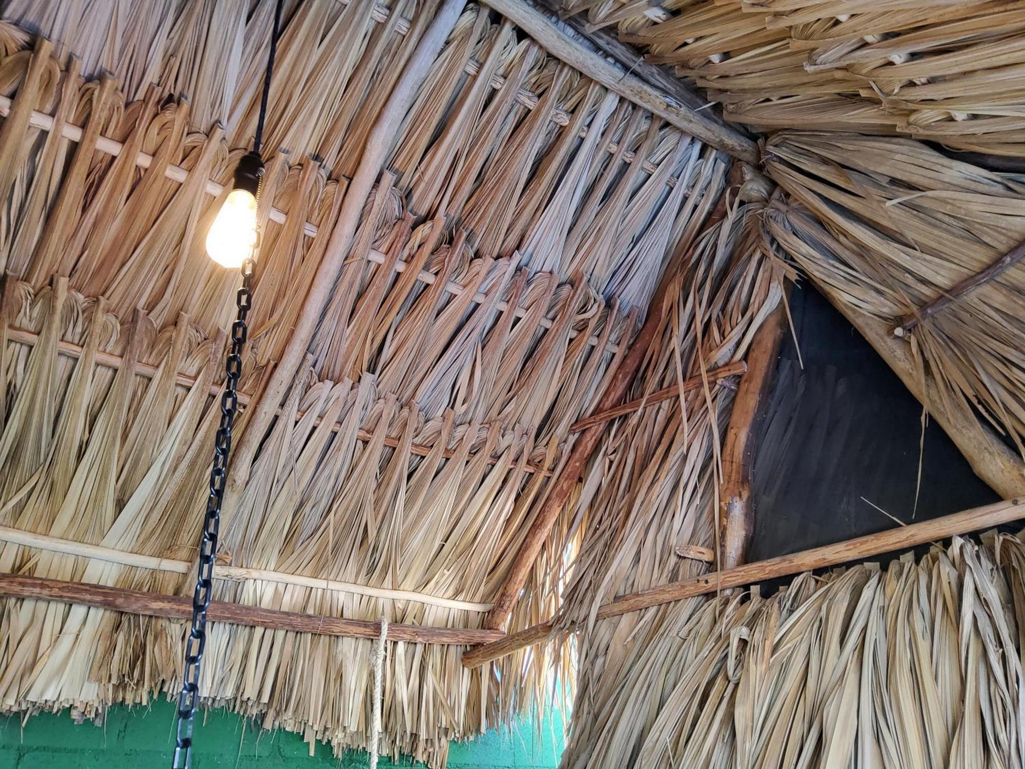 Hakuna Matata Glamping Бакалар Екстериор снимка
